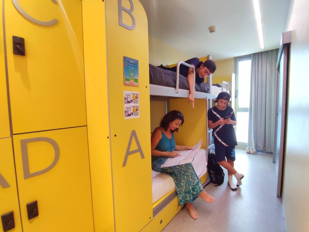 Quadruple room with 2 bunk beds and private bathroom,928898764:JPEG